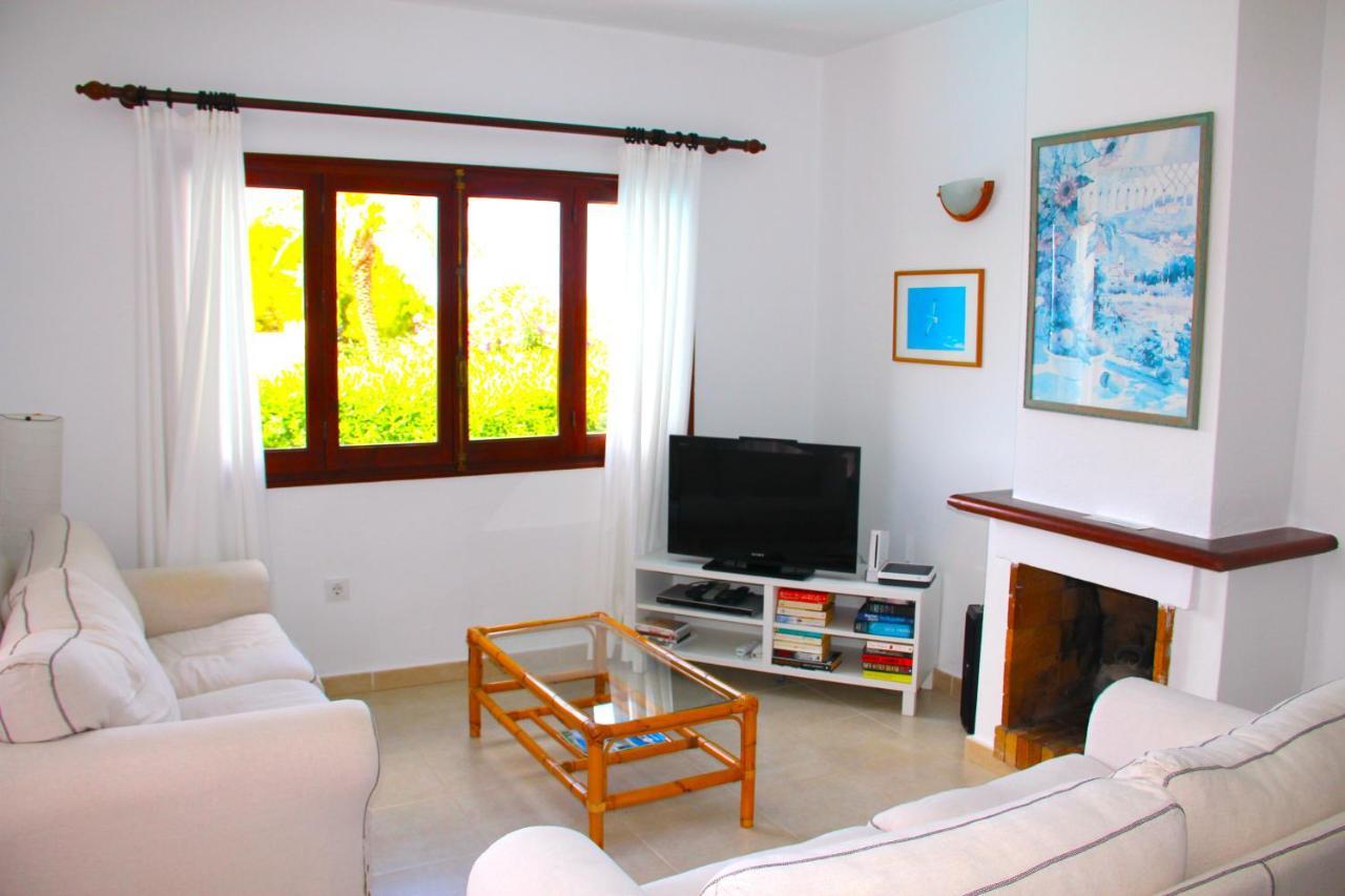 Villa Celia Son Bou Kültér fotó